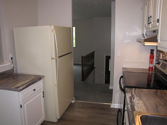 2nd image of 9887 Greenriver Dr