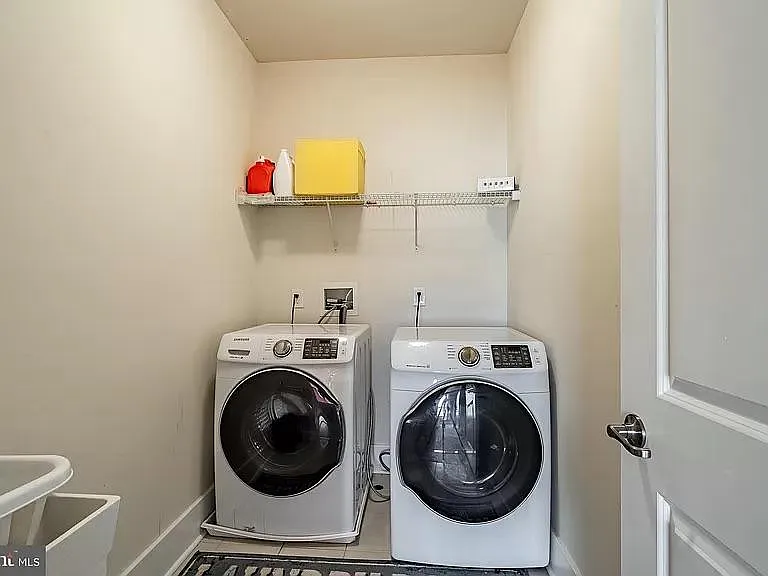 309 Quigley Dr — Photo 23
