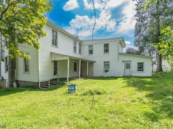 221 Main St, Mansfield Twp., NJ 07865