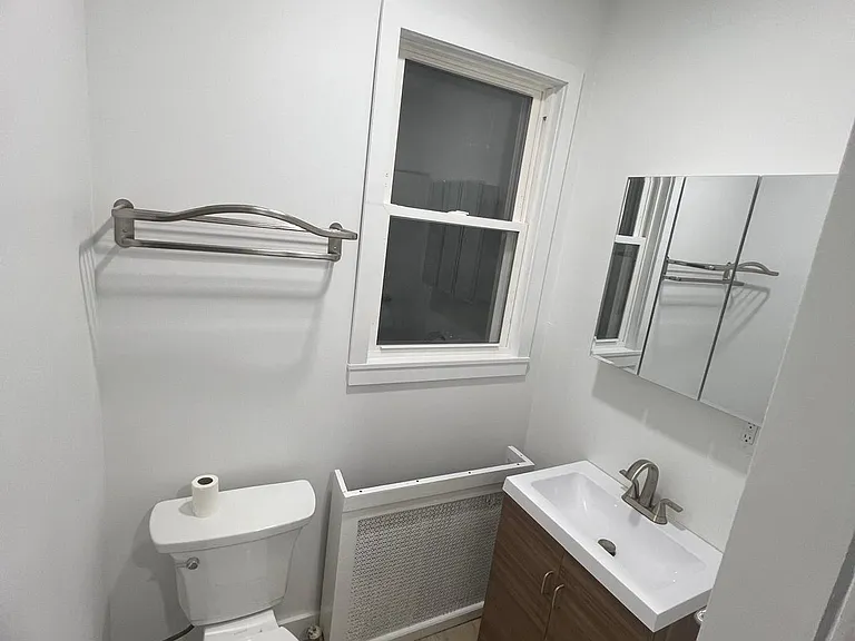 5061 N 9th St #1 — Photo 18