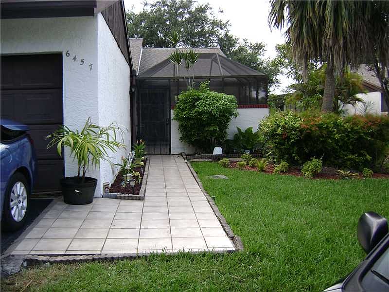 1st image of 6457 Pinehurst Cir W #A25