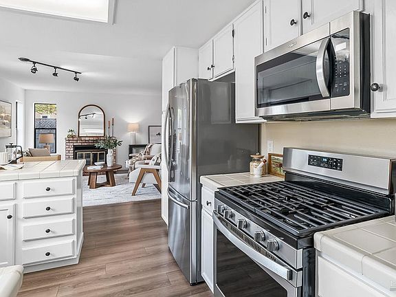 4th image of 1592 Cerro Sonoma Circle