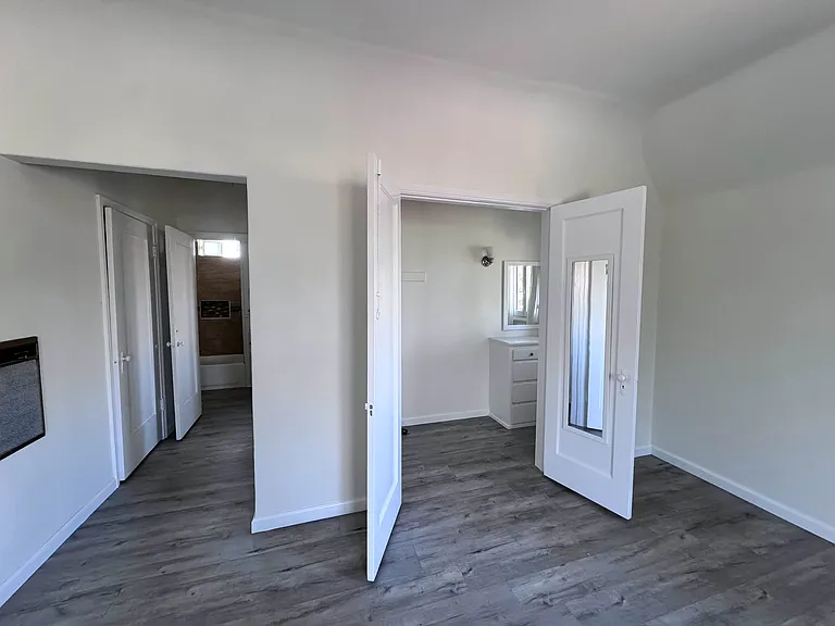 49 N Berkeley Ave #4 — Photo 8