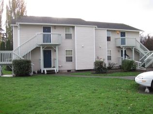 5666 Eagle Pkwy APT 4, Ferndale, WA 98248