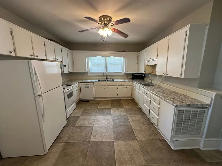 306 Chinquapin Rd — Photo 14