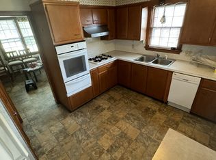 379 York St, Manchester, PA 17345
