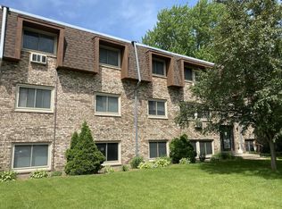 1020 3rd St #206, Farmington, MN 55024