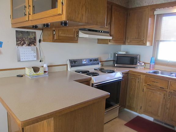 3rd image of 3401 Breen Dr