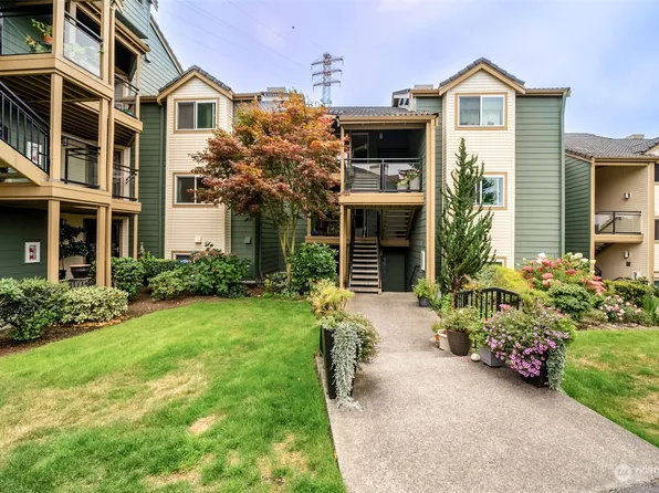 3008 N Narrows Drive #E202, Tacoma, WA 98407