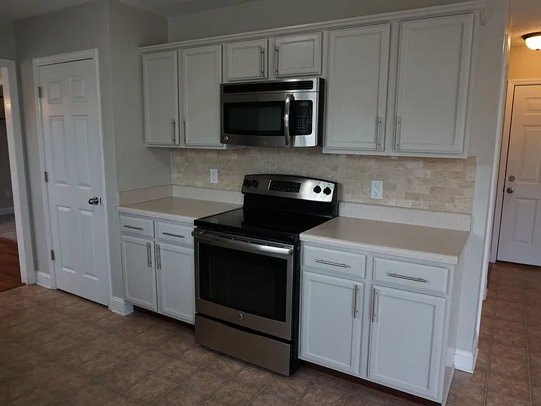 407 Sundown Ct — Photo 16