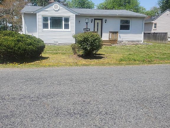 2nd image of 22785 Pleasant Ln
