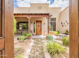 4921 E Commissary Ct, Tucson, AZ 85712