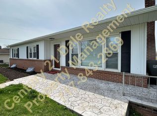 2285 Willow Rd, York, PA 17408