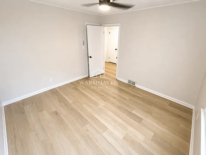 129 Idlewild St — Photo 11