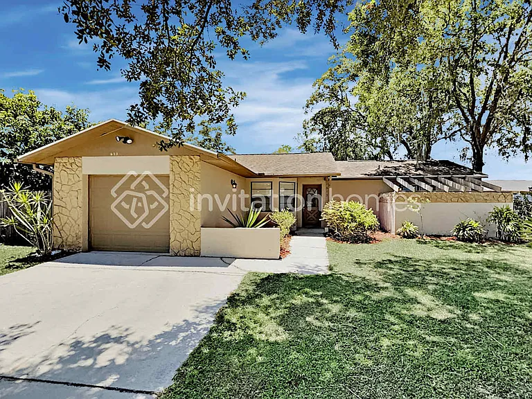 613 Mayan Pl — Photo 1
