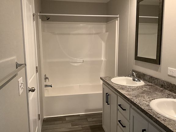 3rd image of 440 60th St SE #182