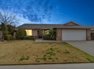 460 N Larkin Ave, Fresno, CA 93727