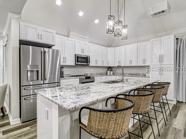 92 Shell Ring Rd, Hilton Head Island, SC 29928