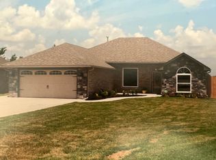 4432 Peachtree Dr, Shawnee, OK 74804