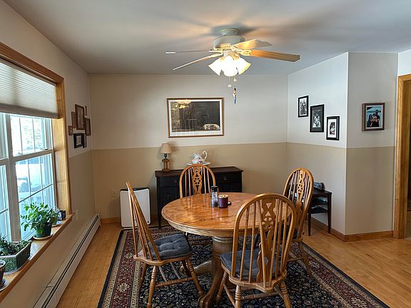 4th image of 12 Beech Ridge Drive