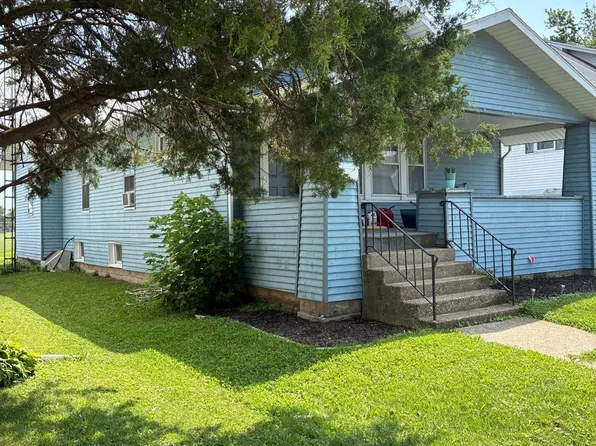 424 E 7th St, Pt Clinton, OH 43452