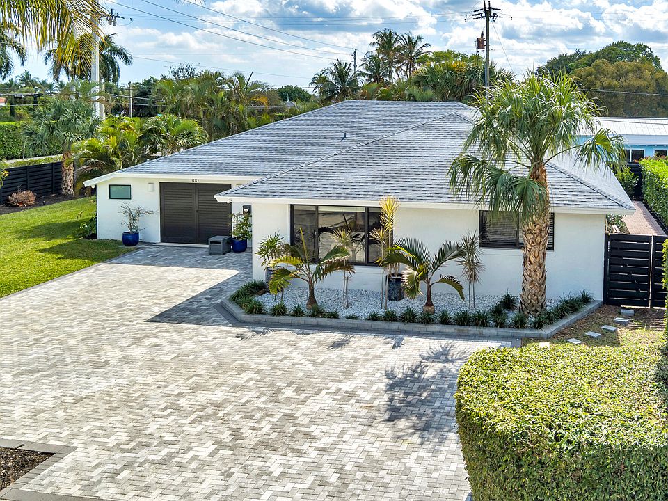 1st image of 300 Edmor Road