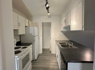 Squire Apartments, Denver, CO 80214