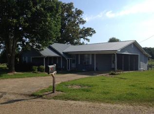 240 Luckey And Kennedy Rd, Magee, MS 39111