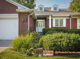 3448 Cape Charles Rd W, Lincoln, NE 68516