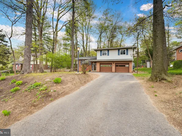 119 Woodland Rd, Wyomissing, PA 19610