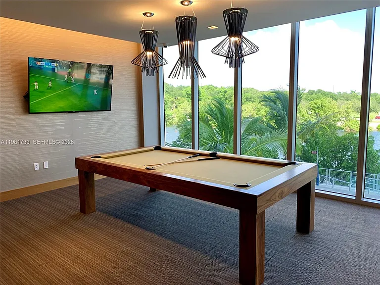 16385 Biscayne Blvd #1104 — Photo 49