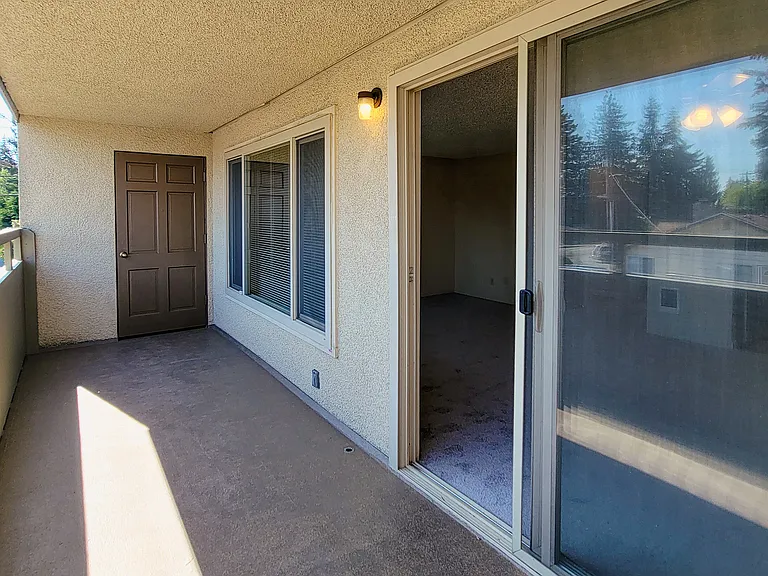 80th Ave W — Photo 14
