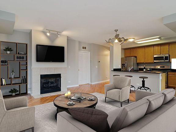 5th image of 343 W Old Town Ct #P-4