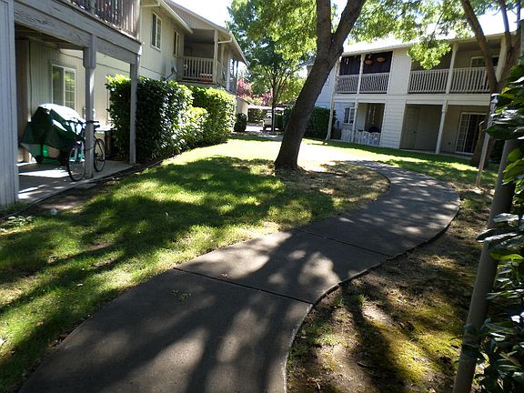 3rd image of 63 Northridge Ter APT 29