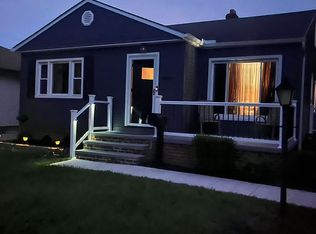9293 Ackley Blvd, Parma Heights, OH 44130