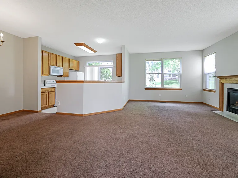 16342 Jamison Path — Photo 9