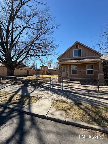4663 N Logan St Photo 1