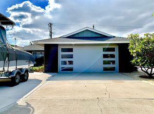 3055 Elm Ave, Long Beach, CA 90807