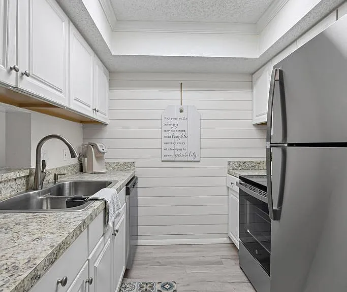 100 Fairway Park Blvd #806 — Photo 13