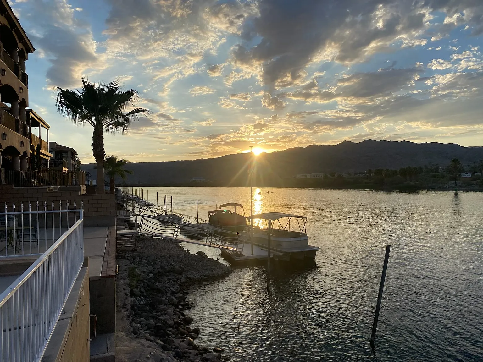 Riverfront Dr, Bullhead City — Photo 2
