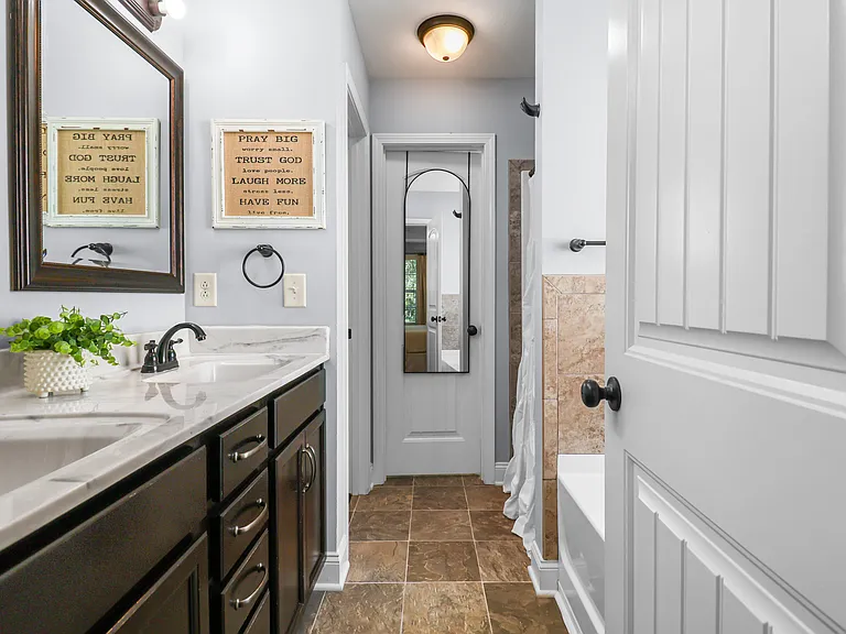 773 Banister Dr — Photo 25