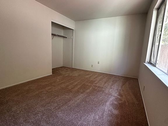 2nd image of 3512 Bennett Ave
