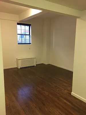 Rented by Solil Management | media 6