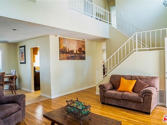 5th image of 37411 Sheffield Dr