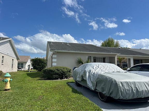 2nd image of 2902 Stilwell Ct