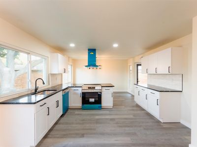 2134 Courtland Cir, Carrollton, TX, 75007