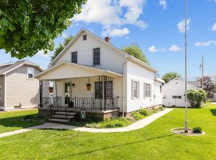 119 S John St, Kimberly, WI 54136