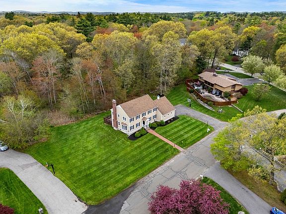 2nd image of 20 Virginia Ln
