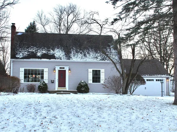292 Coutant St, Flushing, MI 48433
