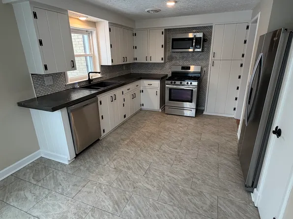 42 Edward St Floor 1, Buffalo, NY 14221